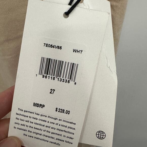 7 FOR ALL MANKIND Velvet High Waist Skinny in Winter White // 4 - Picture 8 of 13
